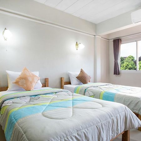 Baan Bangrak Residence Trang Exterior foto
